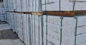 舟山芝麻白路牙石，路侧石