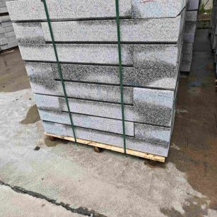 舟山芙蓉白路牙石，马路牙子