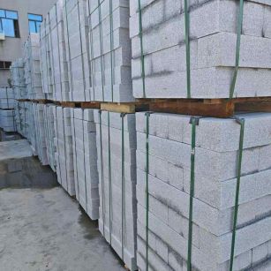 舟山芝麻白路牙石，路侧石